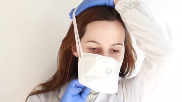 Infirmière Avec Masque Protection Individuel Gros Plan Sur Visage — Video