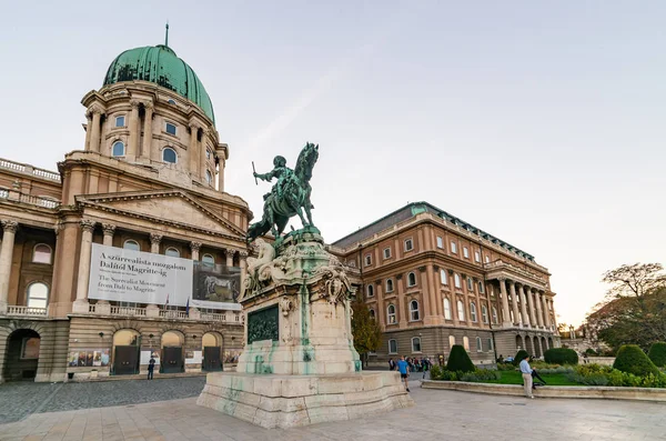 Будапешт Венгрия Октября 2019 Года Венгерский Национальный Музей Галереи Замок — стоковое фото