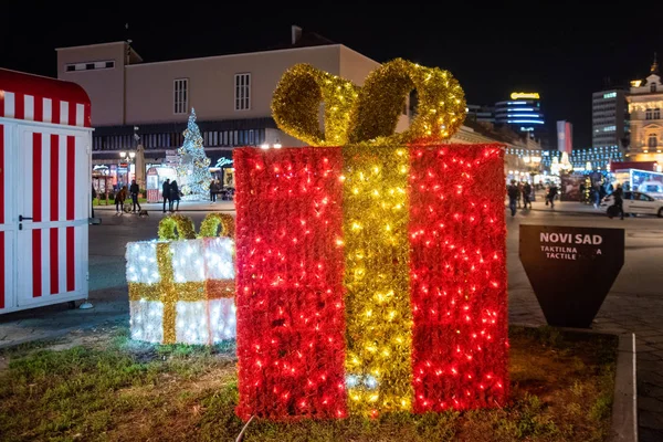 Novi Sad Serbia November 2019 Rot Weiße Weihnachtsgeschenke — Stockfoto