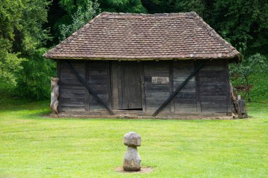 Trsiç, Sırbistan - 14 Temmuz 2019: Eski Sırp geleneksel evi