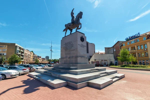 Novi Sad Serbia Agosto 2019 Monumento Rey Petar Karadjordjevic Novi —  Fotos de Stock