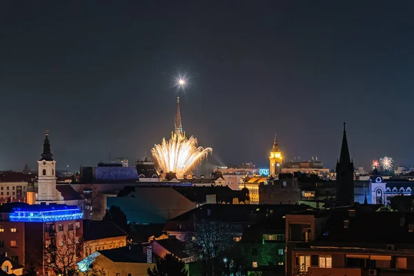 Novi Sad Srbsko Leden 2020 Novoroční Ohňostroj Novém Sadu Panorama — Stock fotografie