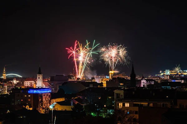 Novi Sad Srbsko Leden 2020 Novoroční Ohňostroj Novém Sadu Panorama — Stock fotografie