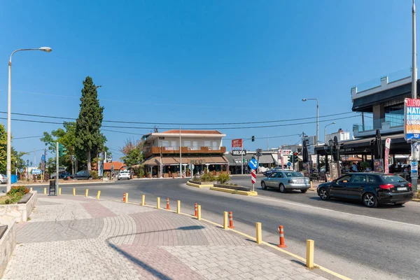 Kallithea, Yunanistan - 05 Eylül 2019: Kallithea şehir merkezi