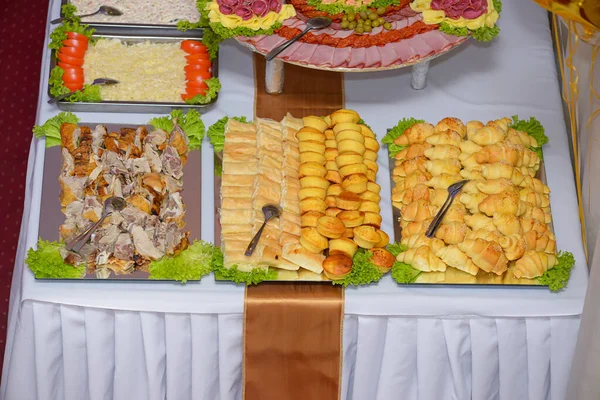 Essen Auf Dem Tisch Für Promis — Stockfoto