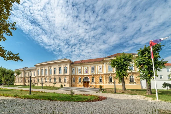 Novi Sad Serbia Septiembre 2019 Edificio Del Museo Vojvodina Centro —  Fotos de Stock
