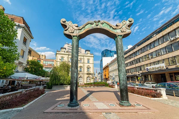 Platz Der Frischvermählten Trg Mladenaca Serbisch Novi Sad Serbien Tor — Stockfoto