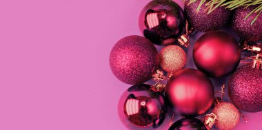  Noel şenliği mavi arka planı, üzerinde bir sürü farklılık var.