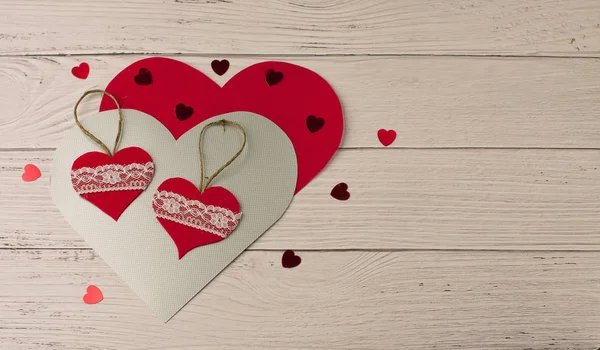 Uroczyste tło z sercami na Walentynki — Zdjęcie stockowe
