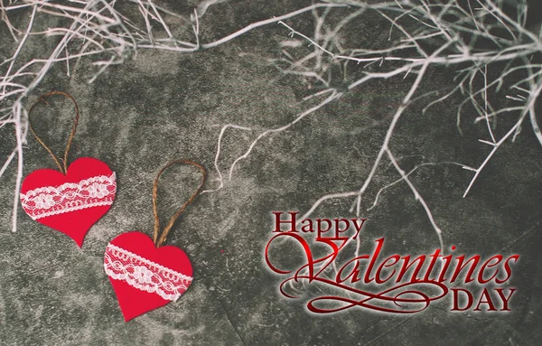 Праздничный фон на День Святого Валентина на сером цементе backgrou — стоковое фото