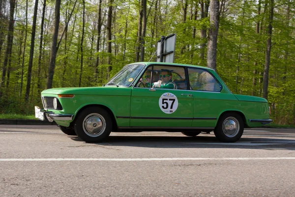 1976 Bmw 1502 в історичному Rallye Adac Вюртемберг 2013 — стокове фото