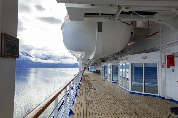 Kryssningsfartyg Seglar Glacier Bay National Park Alaska — Stockfoto