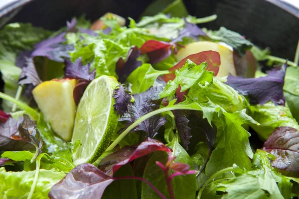 Vegetariano Favorito Salada Alface Pequeno Almoço Continental Com Legumes Diversos — Fotografia de Stock