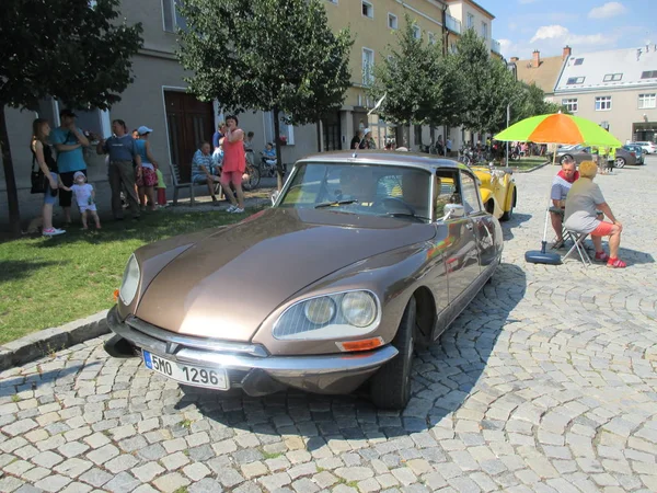 Historische Autos Auf Der Ausstellung — Stockfoto