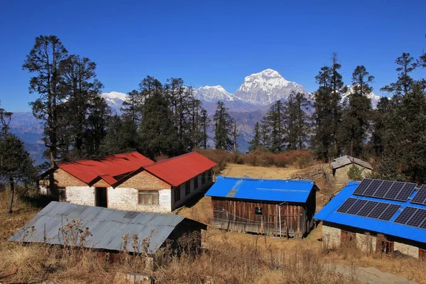 Mount Dhaulagiri, Nézd meg Mohare Danda — Stock Fotó