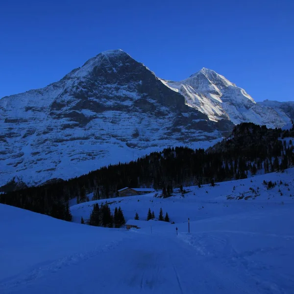 Знаменитий Eiger північній стіні, Швейцарія — стокове фото