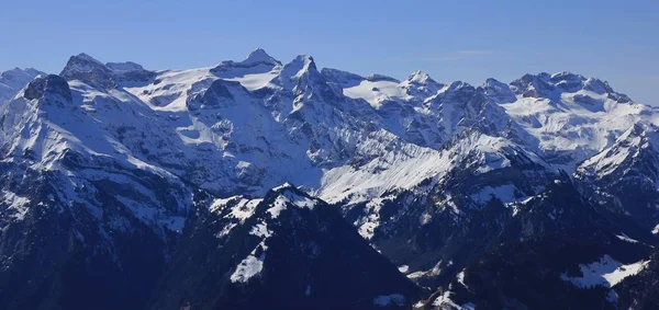 Uri Rotstock ve diğer dağlar — Stok fotoğraf