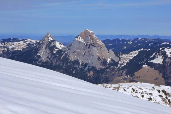Mount Grosser Mythen — Stok fotoğraf
