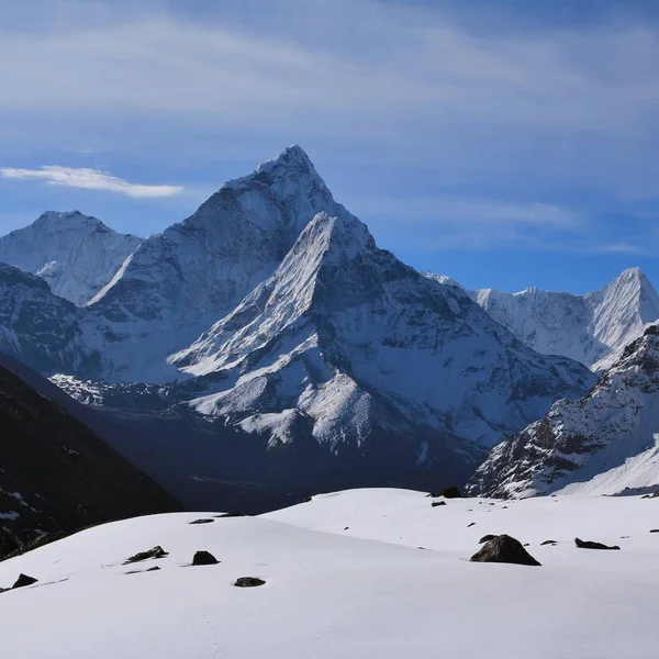Majestueuze berg Ama Dablam — Stockfoto