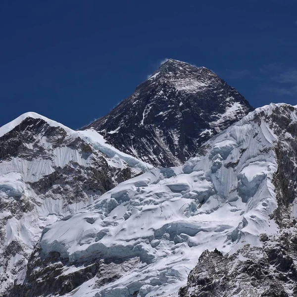 Mount Everestu na jaře — Stock fotografie