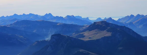 Vista do Monte Niesen — Fotografia de Stock
