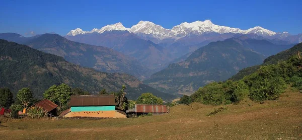 Herfstdag in de Annapurna Conservation Area, Nepal — Stockfoto