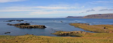 Breidafjoerdur, kıyı şeridi. İzlanda'daki Westfjords. 