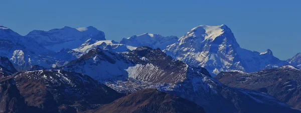 Toedi, højt bjerg i de schweiziske alper . - Stock-foto