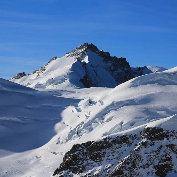 Nézd meg Jungfraujoch, Svájc. Gletscherhorn. — Stock Fotó