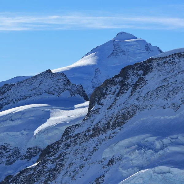 スイスのユングフラウヨッホから見たマウント Tschingelhorn. — ストック写真