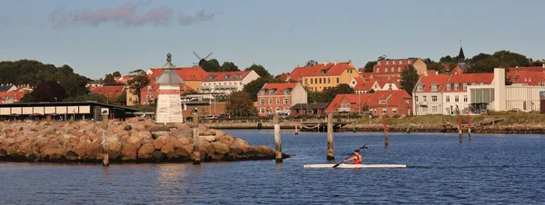 エーベルトフト、デンマークの港の夏のシーン. — ストック写真