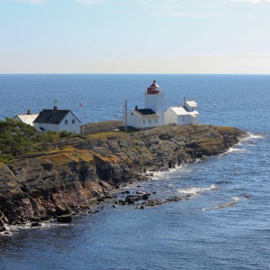 Langoytangen deniz feneri, Langesund, Norveç 'teki eski deniz feneri..