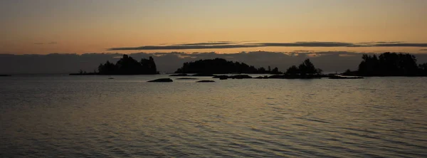 스웨덴의 호수에서 있었던 — 스톡 사진