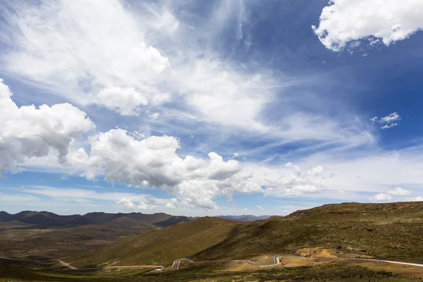 Nuages sur les hauts plateaux du Lesotho — Photo