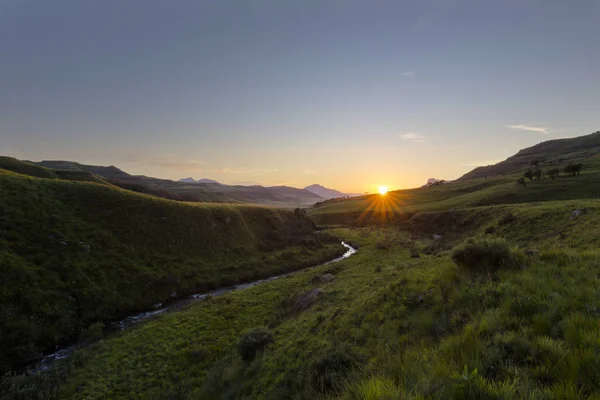 Sunrise at the river — Stock Photo, Image