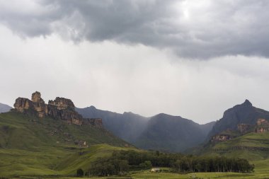 Gergedan tepe yağmur