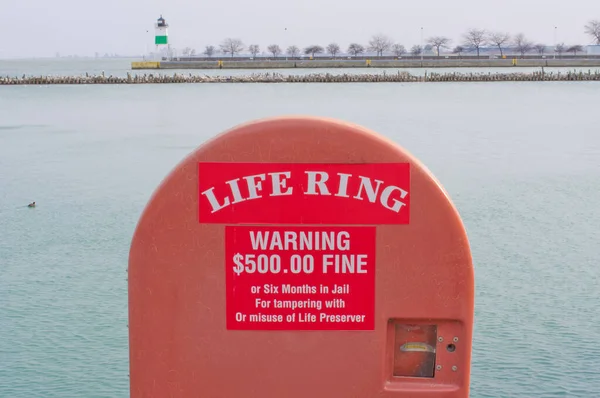 Levensring Teken Met Waarschuwing Lake Michigan Verdrinking Voorkomen — Stockfoto