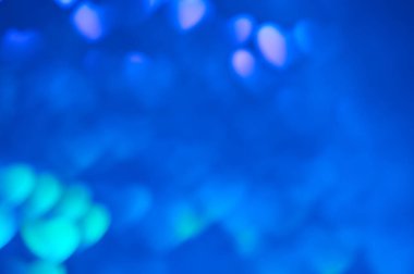 Çok renkli uzay bulanık üç boyutlu kalp şeklinde bokeh, neon sulu parlak renkler, sevgililer günü, tatil kartı, soyut arkaplan