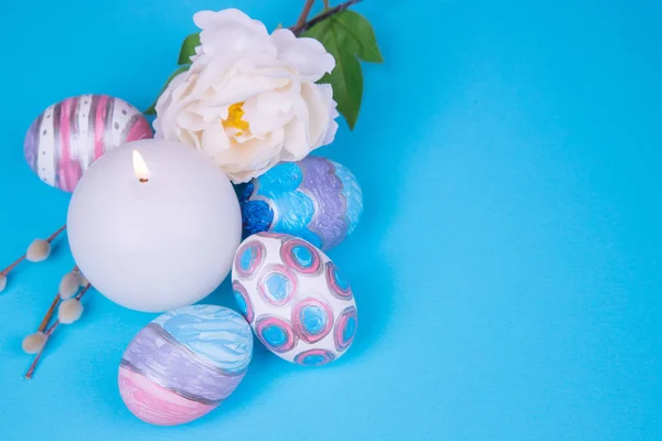 Handmade Painted Easter Eggs Spring Branches Buds Burning Candle Blue — Stock Photo, Image