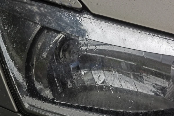 Patterns Textures and Shapes of Wet Front Vehicle Headlamp — Stock Photo, Image
