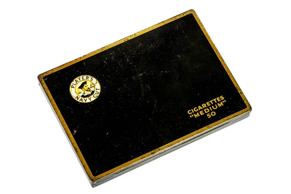 ビンテージの黒いプレーヤー海軍カット タバコ ブリキの箱 — ストック写真