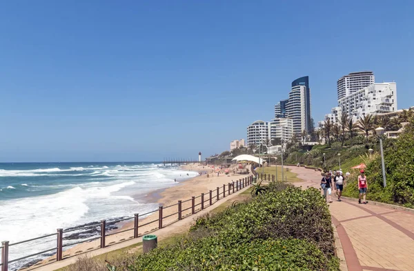 Paisaje de la ciudad costera en Umhlanga Durban Sudáfrica —  Fotos de Stock