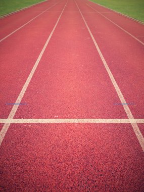 Koşu parkuru, tartan parça ile açık oval stadyum.