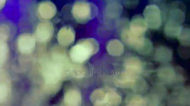 Bokeh güneş parlamayı su yüzeyinden yansıyan. Doğal fantezi bokeh efekti 