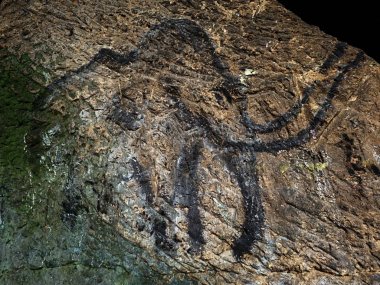  İnsanlık tarihinin keşfi. Mamut kumtaşı mağarada Tarih öncesi sanat