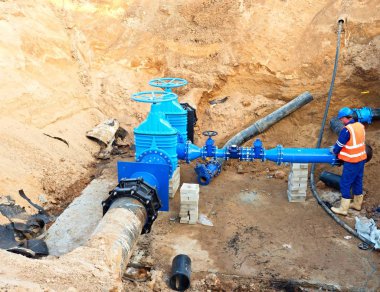 Alt geçit valfi, içecek su sisteminin reconstrucion yeraltı