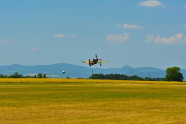 Memorial Airshow. Hava uçak Jak-9 Havacılık Fuarı've yüzyılın mücadele.
