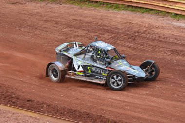 1-2 Temmuz 2017, Autocross Nova Paka, FIA Avrupa Şampiyonası, Çek Cumhuriyeti'nde. Adamcağız araba ve süper arabası.