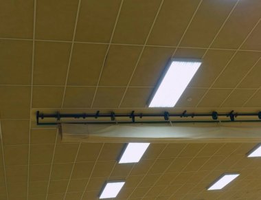 Endüstriyel aydınlatma paneli düşük basınçlı cıva buharı gaz deşarj lambası. Işık sistemi