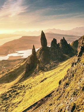 Yaşlı adam, Storr, Isle of Skye, İskoçya maruz Famous kayalar.